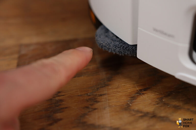 Roborock Saros 10 Mini Mopp in der Nahaufnahme